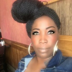 Meet your Posher, Kenya